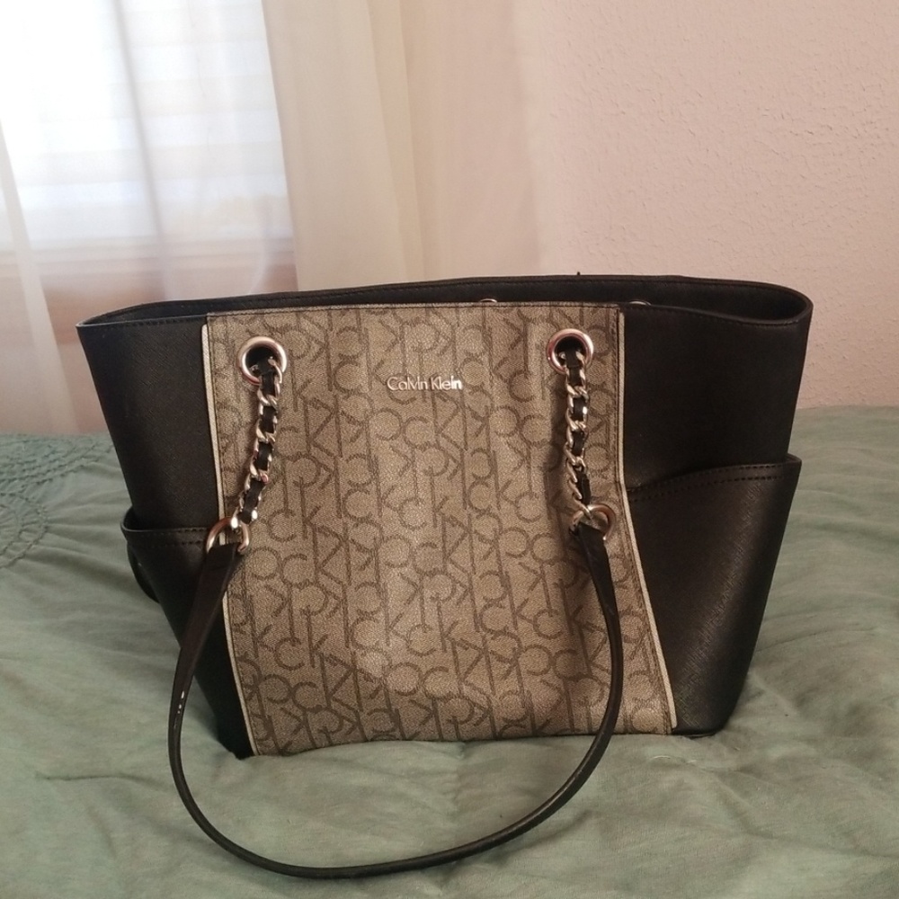 Large Calvin Klein bag